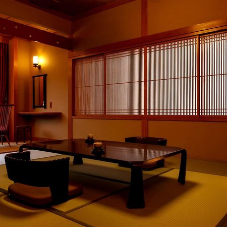 Sanrakuen Hotel Tonami Kültér fotó