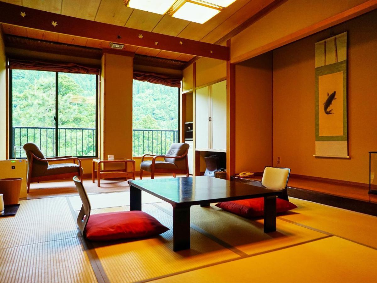 Sanrakuen Hotel Tonami Kültér fotó