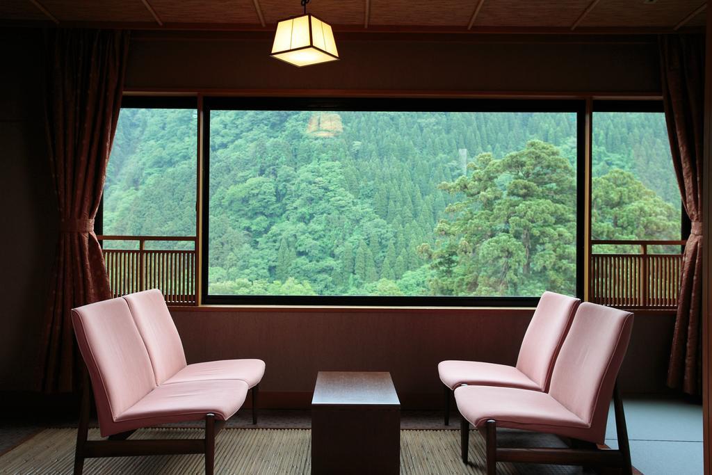 Sanrakuen Hotel Tonami Kültér fotó